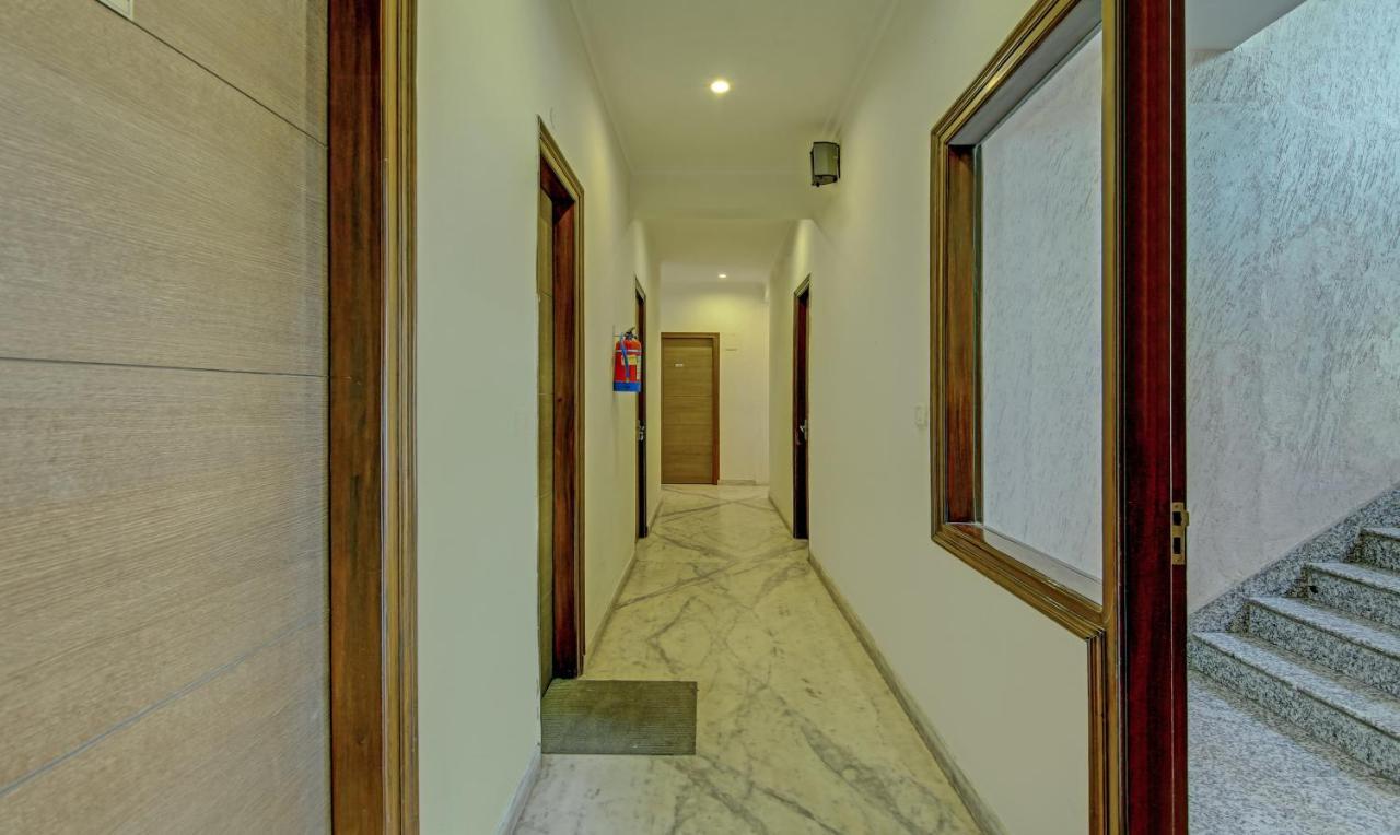 Itsy Hotels Swastika Inn Sector 26 Noida Eksteriør bilde